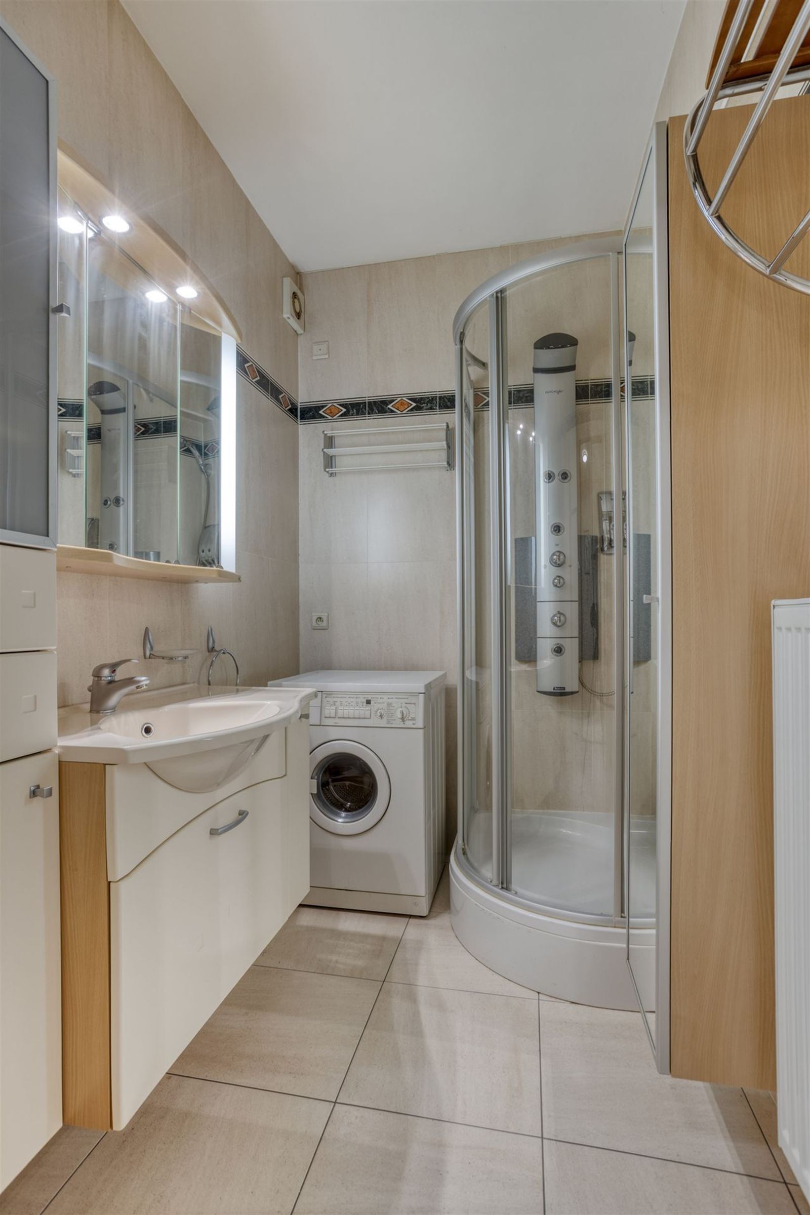 FOTO’S 11 : Appartement te 1620 DROGENBOS (België) - Prijs € 238.000