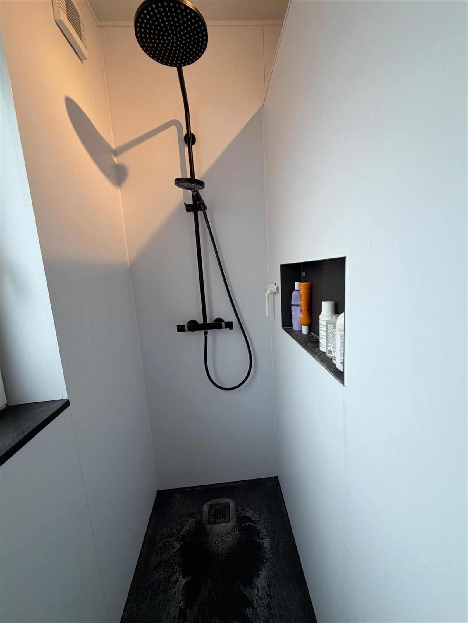FOTO’S 9 : Appartement te 9400 NINOVE (België) - Prijs € 900
