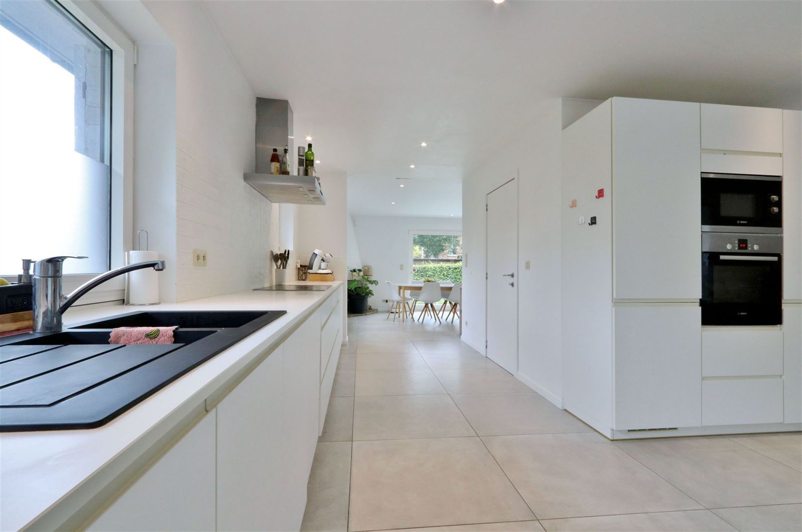 FOTO’S 12 : Woning te 1500 HALLE (België) - Prijs € 1.900