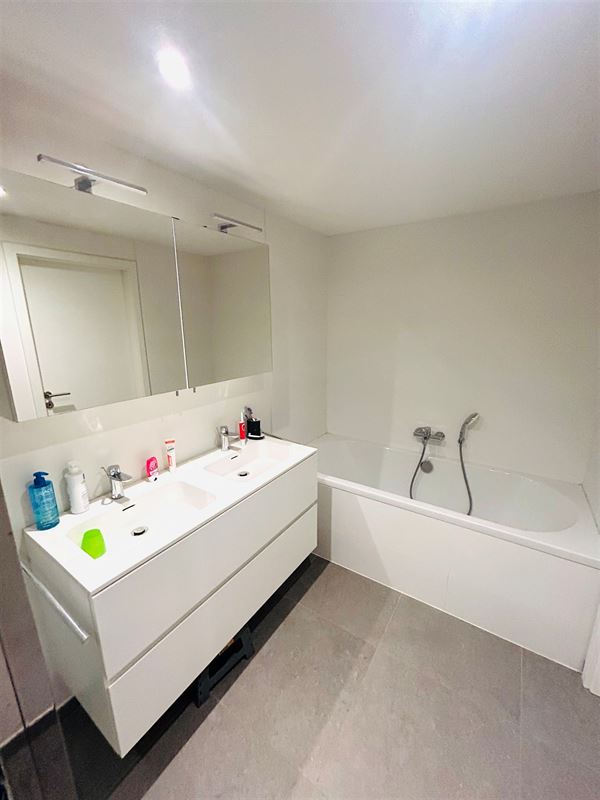 Image 9 : Appartement à 7000 MONS (Belgique) - Prix 950 €