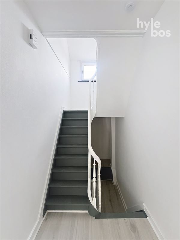 Foto 8 : Appartement te 9100 SINT-NIKLAAS (België) - Prijs 775 €/maand