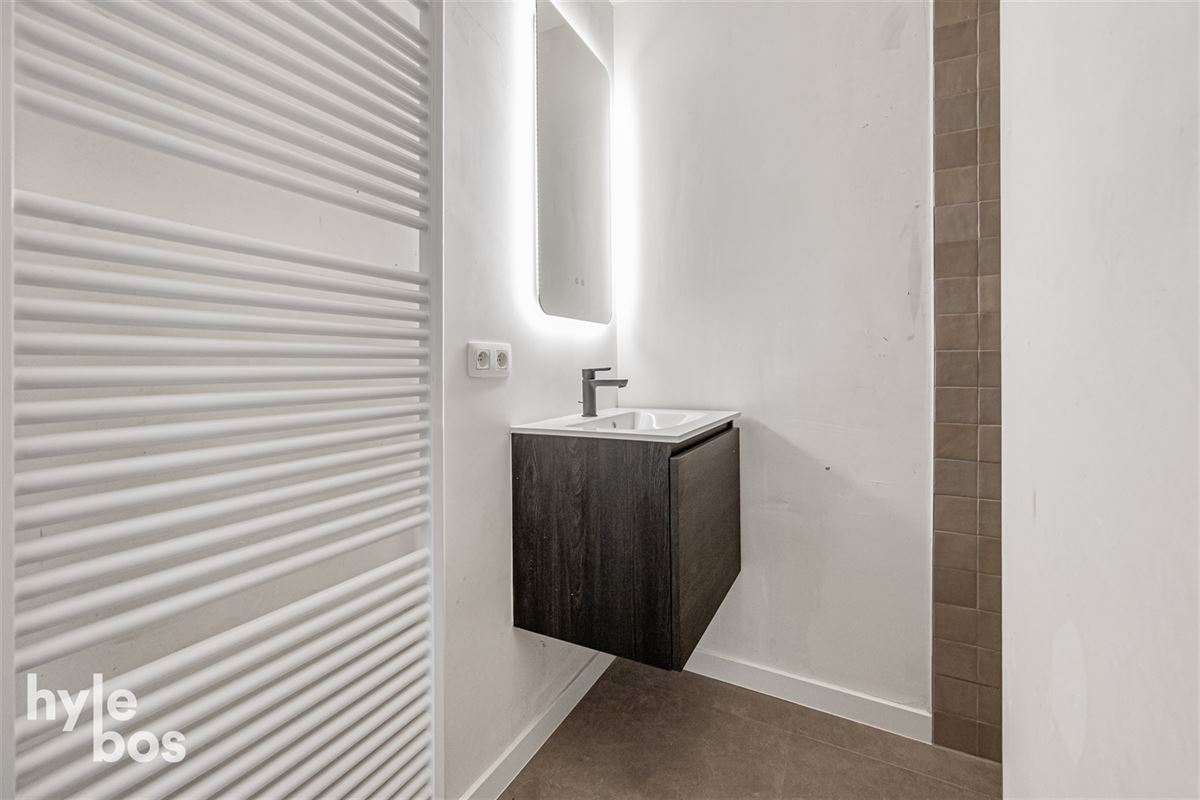 Foto 10 : Appartement te 9100 SINT-NIKLAAS (België) - Prijs € 254.000