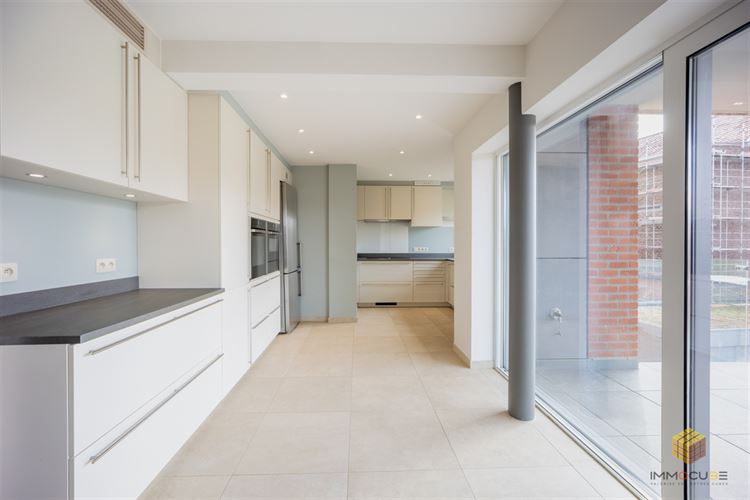 Image 4 : Appartement à 4300 WAREMME (Belgique) - Prix 1.300 €