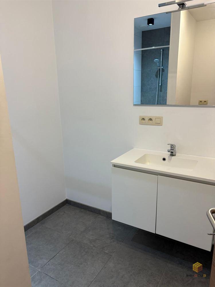Image 8 : Appartement à 4357 DONCEEL (Belgique) - Prix 950 €