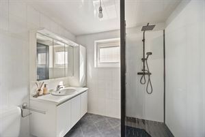 Foto 11 : Bel-etage te 2930 BRASSCHAAT (België) - Prijs € 495.000