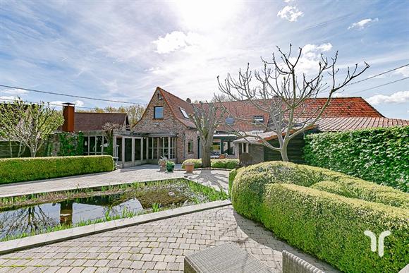 Huis