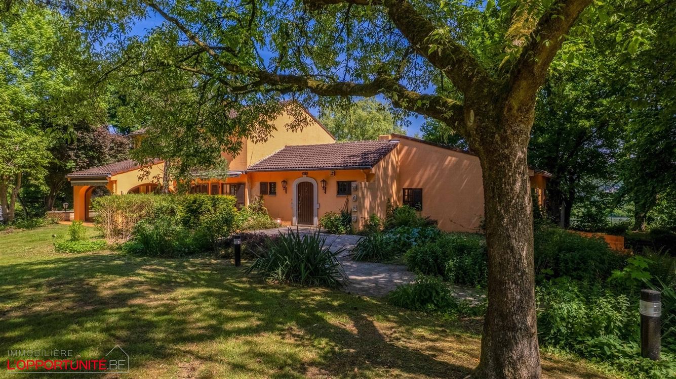 villa