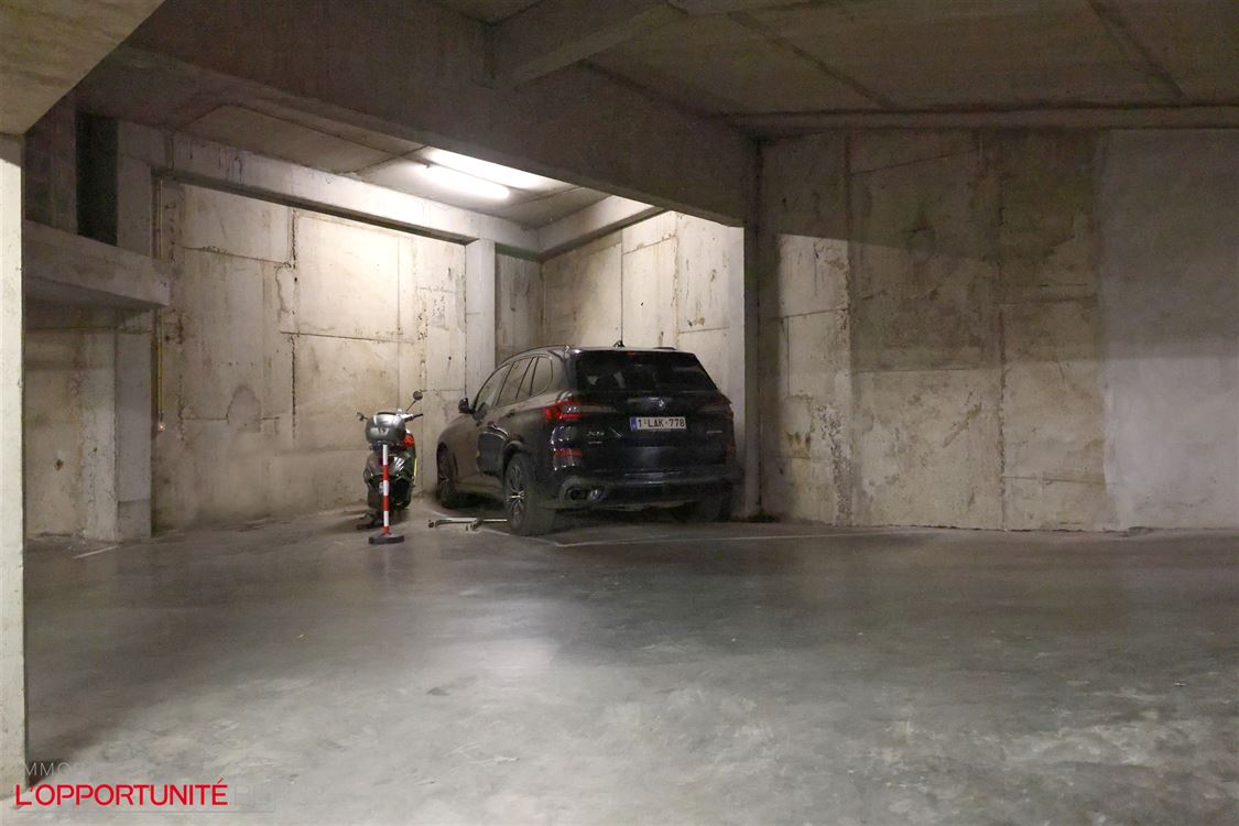 TB appartement ensoleillé,  fraîchement rénové, vue mer partiel (5 ° étage)