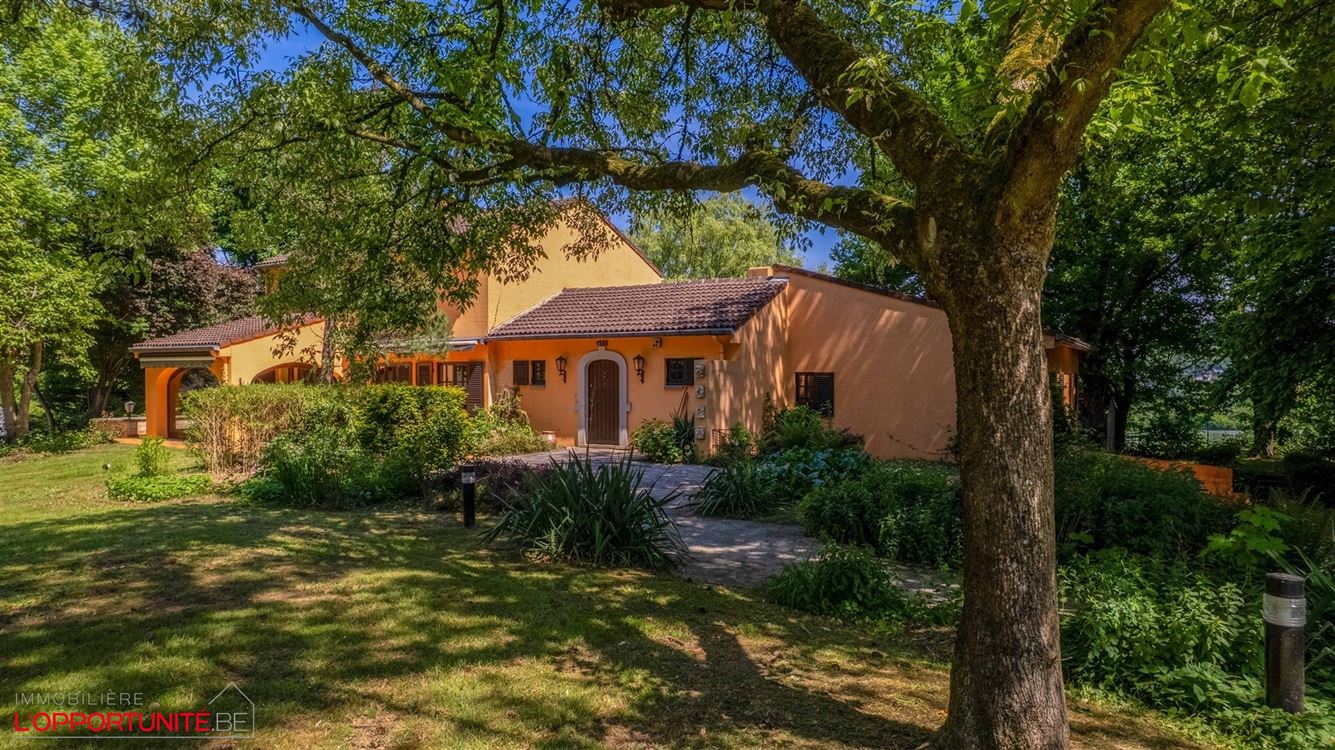 villa