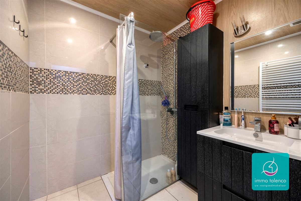 Foto 11 : Appartement te 9200 BAASRODE (België) - Prijs € 225.000