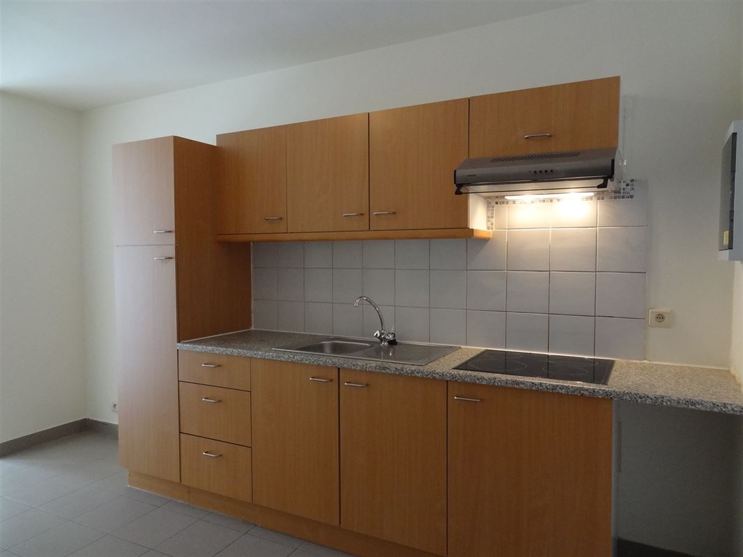 Foto 2 : Studio(s) te 3800 SINT-TRUIDEN (België) - Prijs € 425