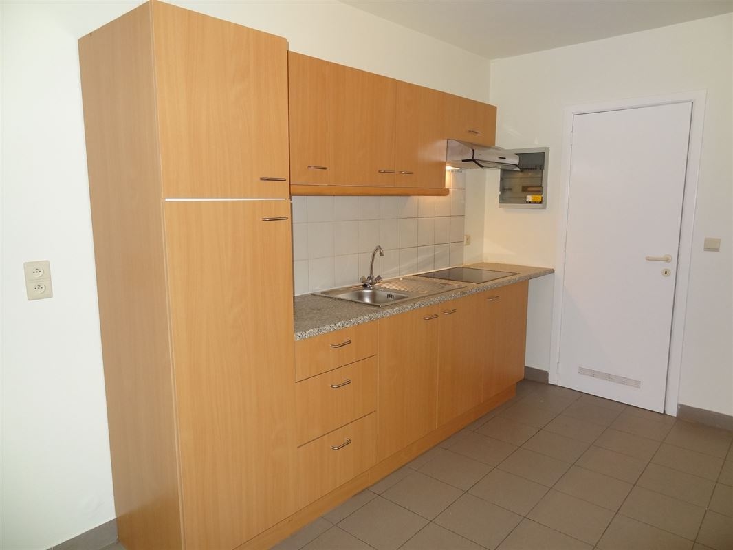 Foto 3 : Studio(s) te 3800 SINT-TRUIDEN (België) - Prijs € 425