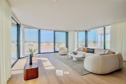 Res. Scorpio AB 0002 - Uniek gerenoveerd doorloopappartement van 207 m² met drie slaapkamers en bureauruimte - Geniet van een prachtig zeezicht vanaf...