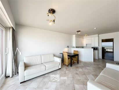 Res. Scorpio B1 1103 - Gezellig appartement met fantastisch zeezicht van op de elfde verdieping - Inkom - Badkamer met ligbad, toilet en lavabo - Afge...