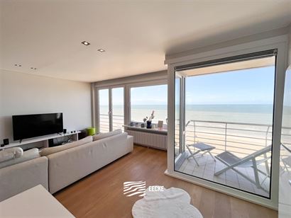 Res. Strand Palace 0904 - Ruim appartement met fantastisch zicht op zee van op de negende verdieping - Modern en kwaliteitsvol gerenoveerd - Inkomhal ...