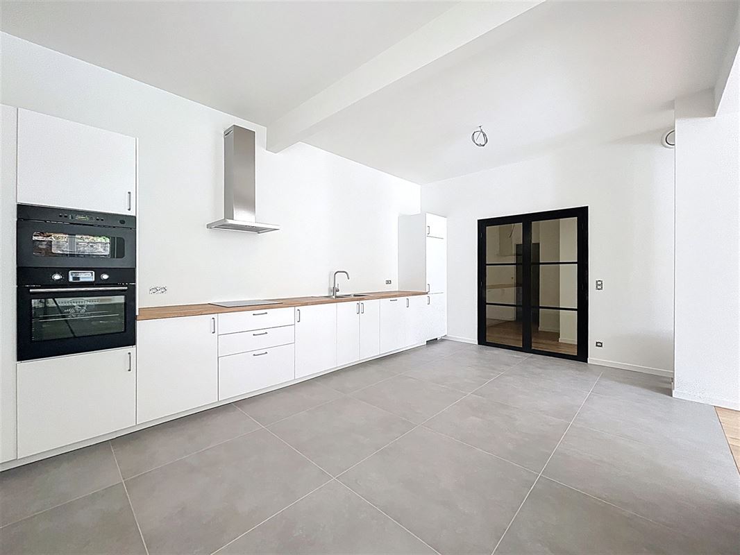 Image 2 : Appartement à 5000 NAMUR (Belgique) - Prix 275.000 €