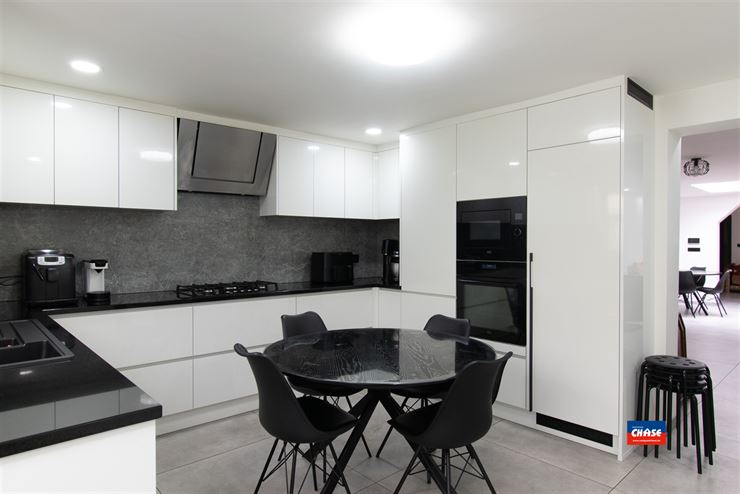 Foto 6 : Rijwoning te 2610 WILRIJK (België) - Prijs € 490.000