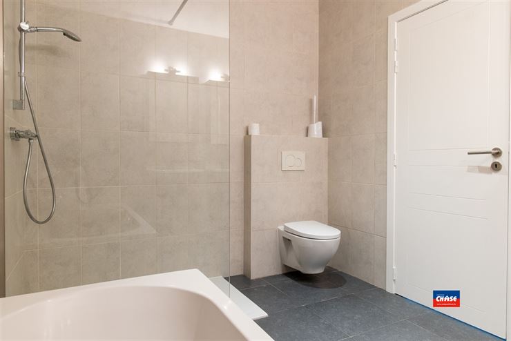 Foto 18 : Huis te 2660 HOBOKEN (België) - Prijs € 399.000