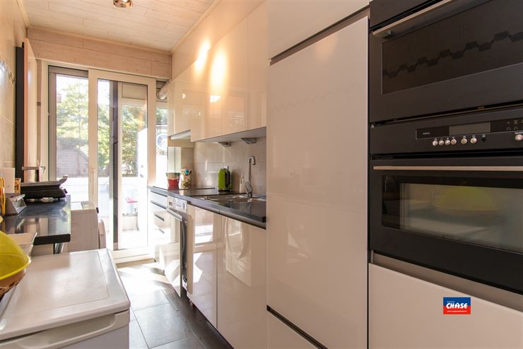 Foto 7 : Gelijkvloers appartement te 2660 HOBOKEN (België) - Prijs € 215.000