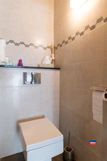 Foto 12 : Gelijkvloers appartement te 2660 HOBOKEN (België) - Prijs € 215.000