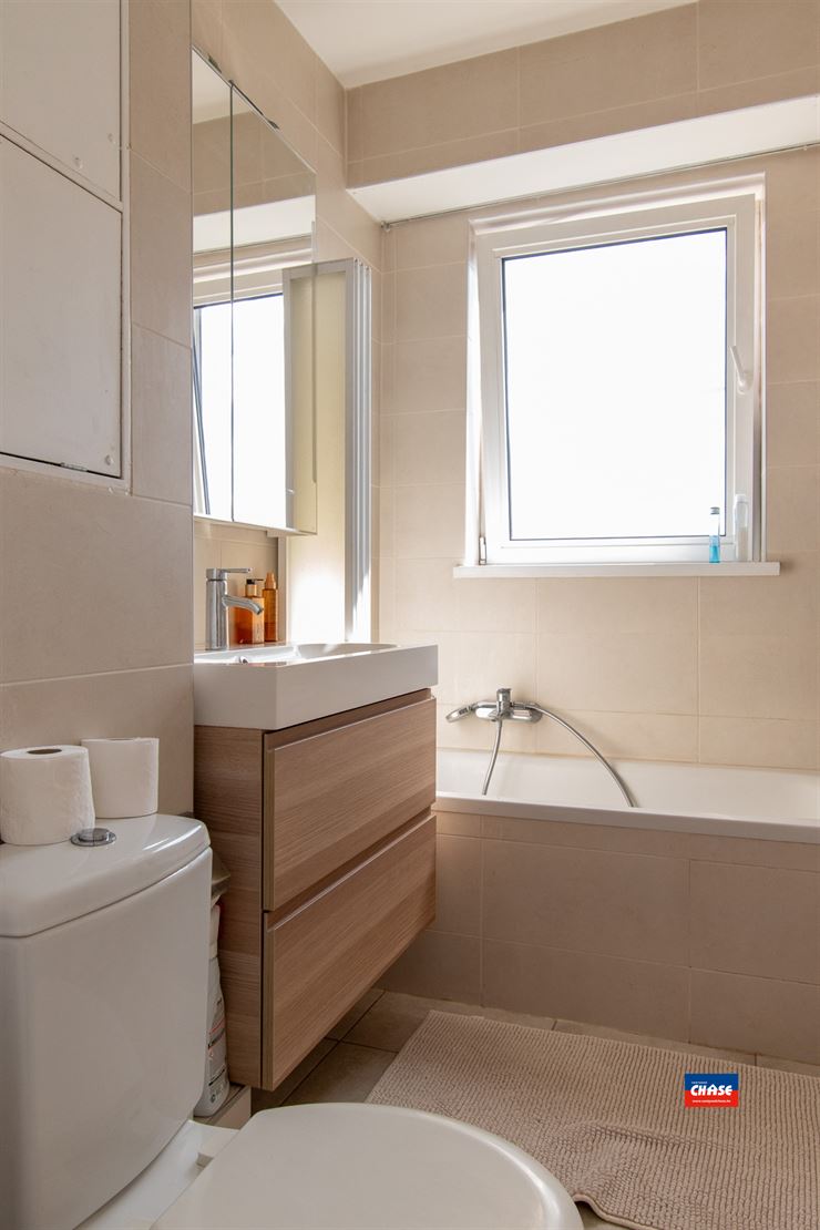 Foto 8 : Appartement te 2050 ANTWERPEN (België) - Prijs € 189.000