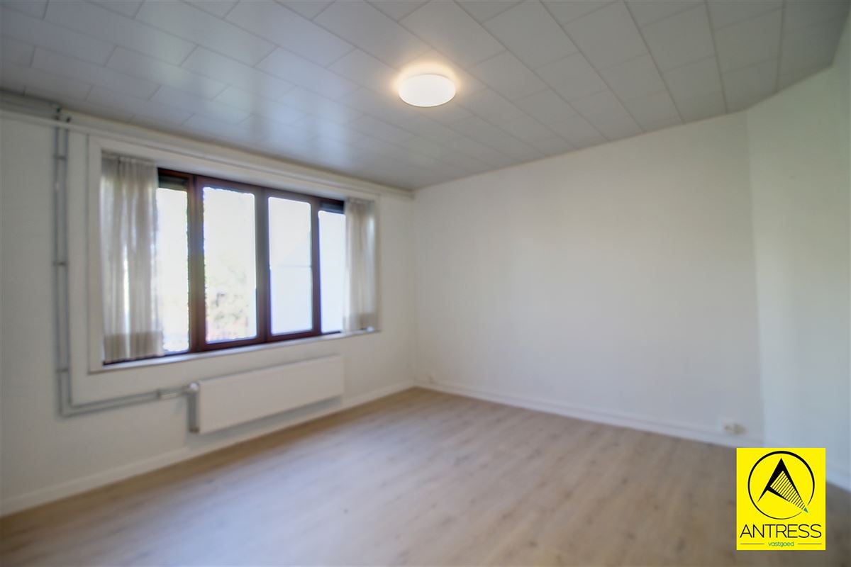 Foto 7 : Opbrengsteigendom te 2610 WILRIJK (België) - Prijs € 650.000