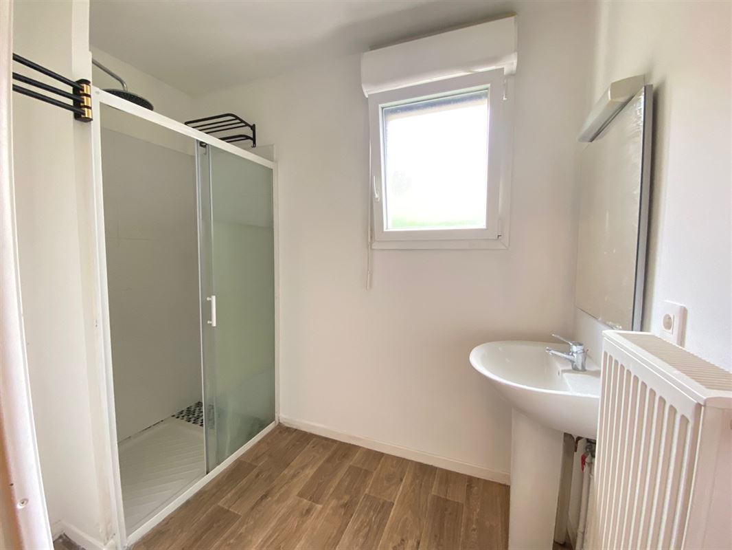 Image 9 : Appartement à 59780 WILLEMS (France) - Prix 165.000 €