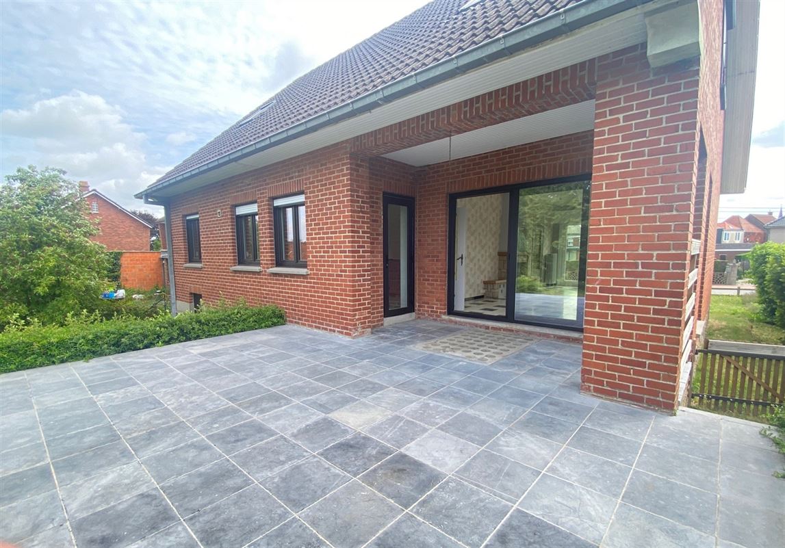 Image 1 : Villa à 7740 PECQ (Belgique) - Prix 1.100 €