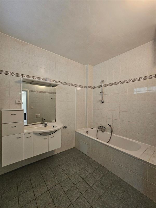 Foto 7 : Gelijkvloers app. te 2000 ANTWERPEN (België) - Prijs € 299.000