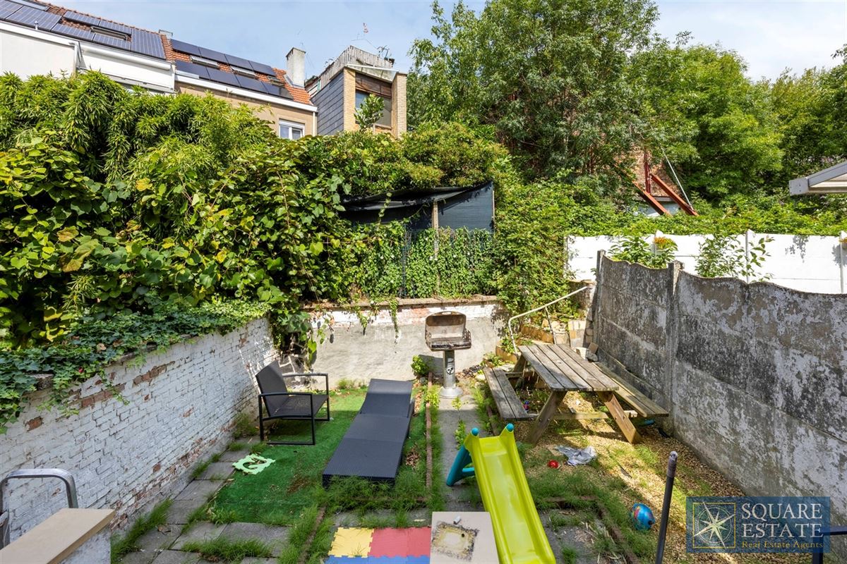 Foto 13 : Appartementsgebouw te 1120 NEDER-OVER-HEEMBEEK (België) - Prijs € 395.000