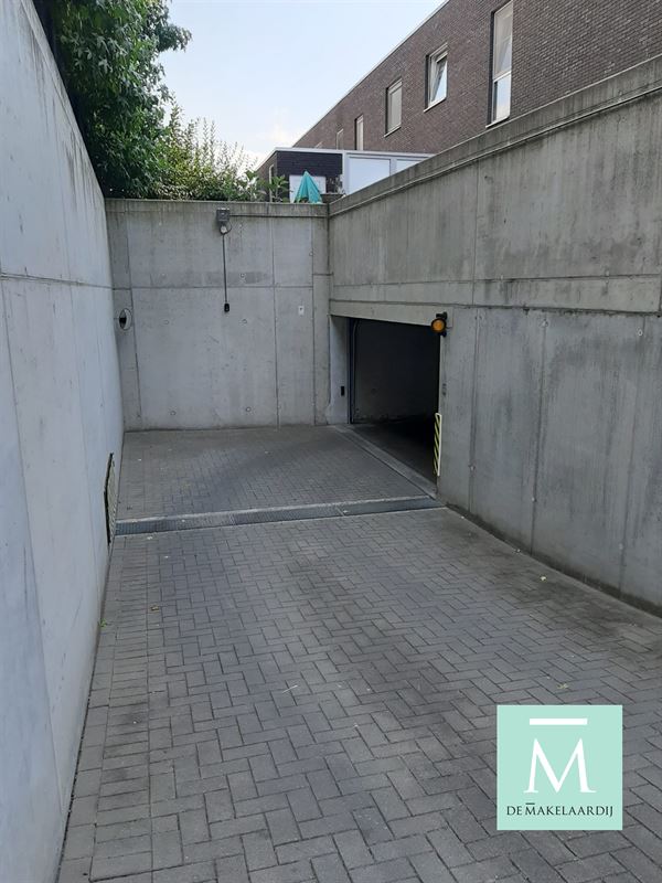 Foto 3 : Parkeerplaats te 3000 LEUVEN (België) - Prijs € 105