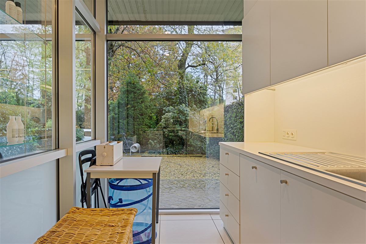 Foto 10 : commercieel gelijkvloers te 2600 BERCHEM (België) - Prijs € 1.950