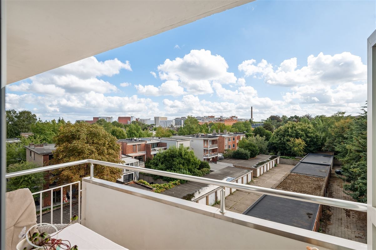 Foto 11 : Appartement te 2600 BERCHEM (België) - Prijs € 429.000