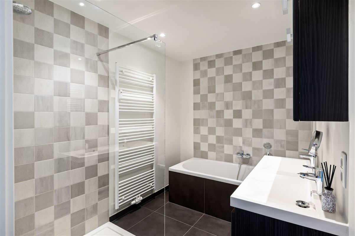 Foto 9 : Appartement te 2600 BERCHEM (België) - Prijs € 429.000