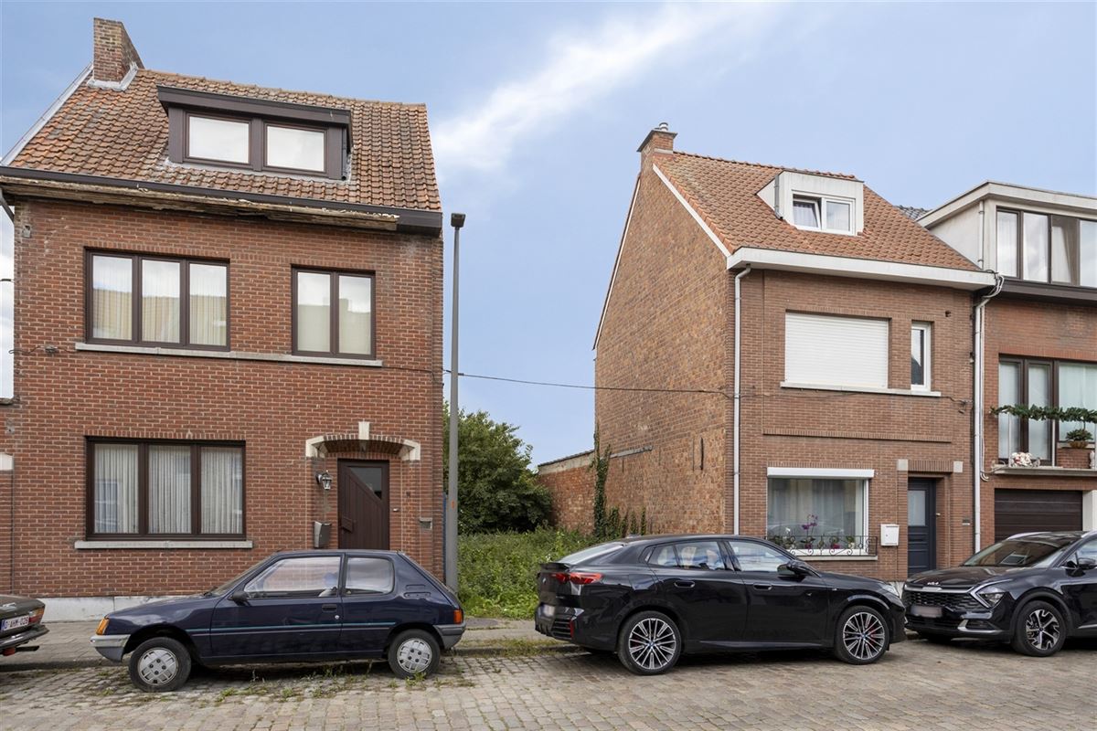 Foto 6 : Bouwgrond te 2070 ZWIJNDRECHT (België) - Prijs € 170.000