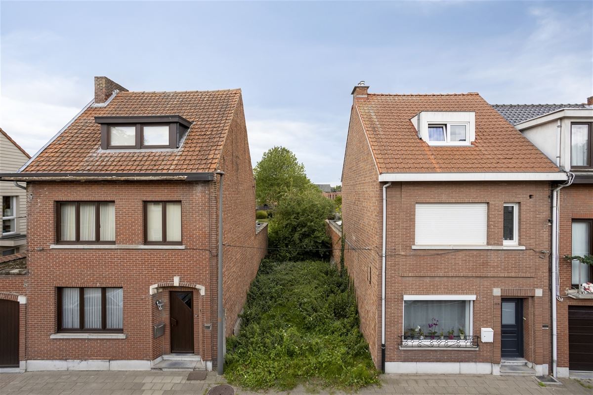 Foto 5 : Bouwgrond te 2070 ZWIJNDRECHT (België) - Prijs € 170.000