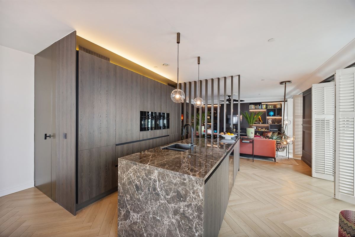 Exclusief Appartement met Panoramisch Zicht op Nieuw Zuid