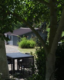 Welkom in het hart van de Vlaamse Ardennen, waar natuur, rust en ruimte elkaar ontmoeten. Deze karaktervolle woning op Boigneberg 1 in Maarkedal ligt ...