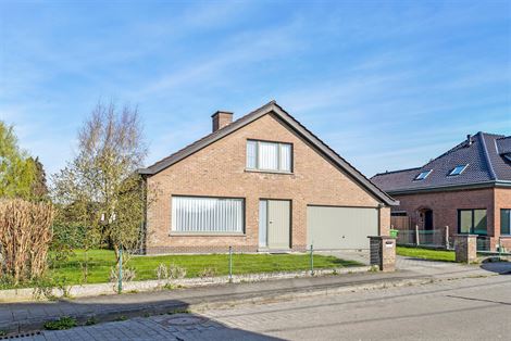 WENST U EEN BEZOEK? SURF NAAR ONZE SITE: WWW.INFINIMO.BE > ZOEK DE DESBETREFFENDE EIGENDOM > REGISTREER U VIA DE KNOP ‘PLAN EEN BEZOEK’.
In een r...