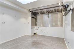 WENST U EEN BEZOEK? SURF NAAR ONZE SITE: WWW.INFINIMO.BE > ZOEK DE DESBETREFFENDE EIGENDOM > REGISTREER U VIA DE KNOP ‘PLAN EEN BEZOEK’.
In het h...