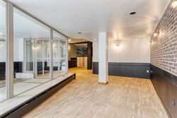 WENST U EEN BEZOEK? SURF NAAR ONZE SITE: WWW.INFINIMO.BE > ZOEK DE DESBETREFFENDE EIGENDOM > REGISTREER U VIA DE KNOP ‘PLAN EEN BEZOEK’.
In het h...