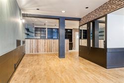 WENST U EEN BEZOEK? SURF NAAR ONZE SITE: WWW.INFINIMO.BE > ZOEK DE DESBETREFFENDE EIGENDOM > REGISTREER U VIA DE KNOP ‘PLAN EEN BEZOEK’.
In het h...