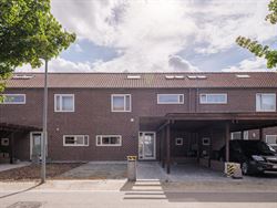 Instapklare gezinswoning met tuin & 4 slaapkamers in Wondelgem.

In een rustige, kindvriendelijke wijk in Wondelgem ontdek je deze hedendaagse wonin...
