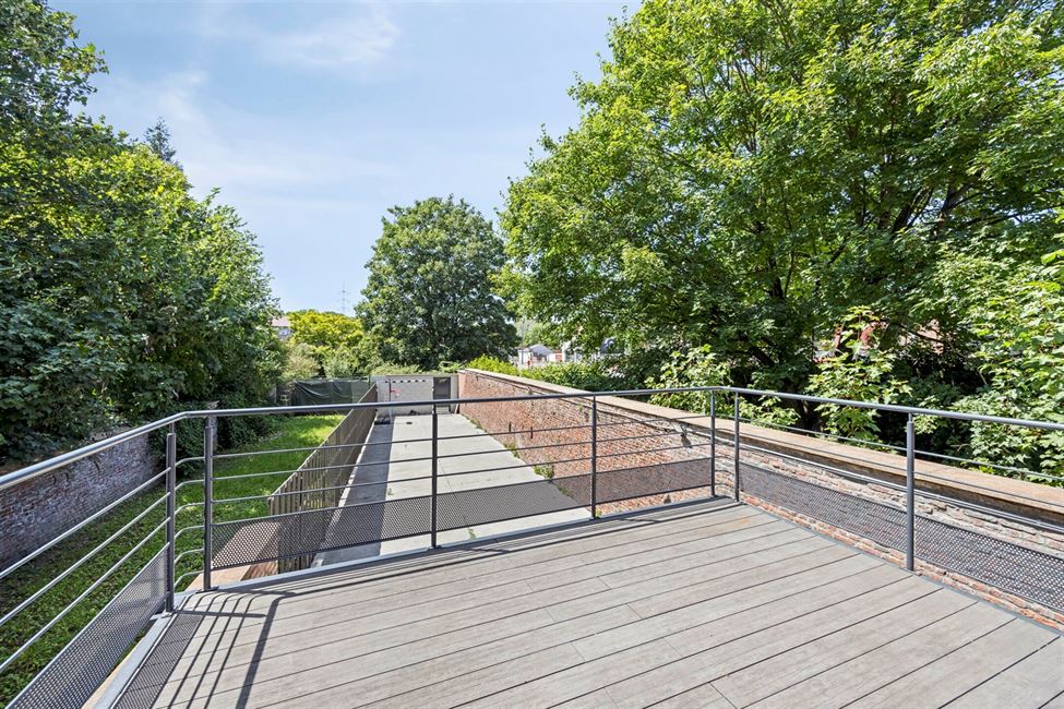 Splendide duplex 2 ch, tt a été refait 2019-2020 !
