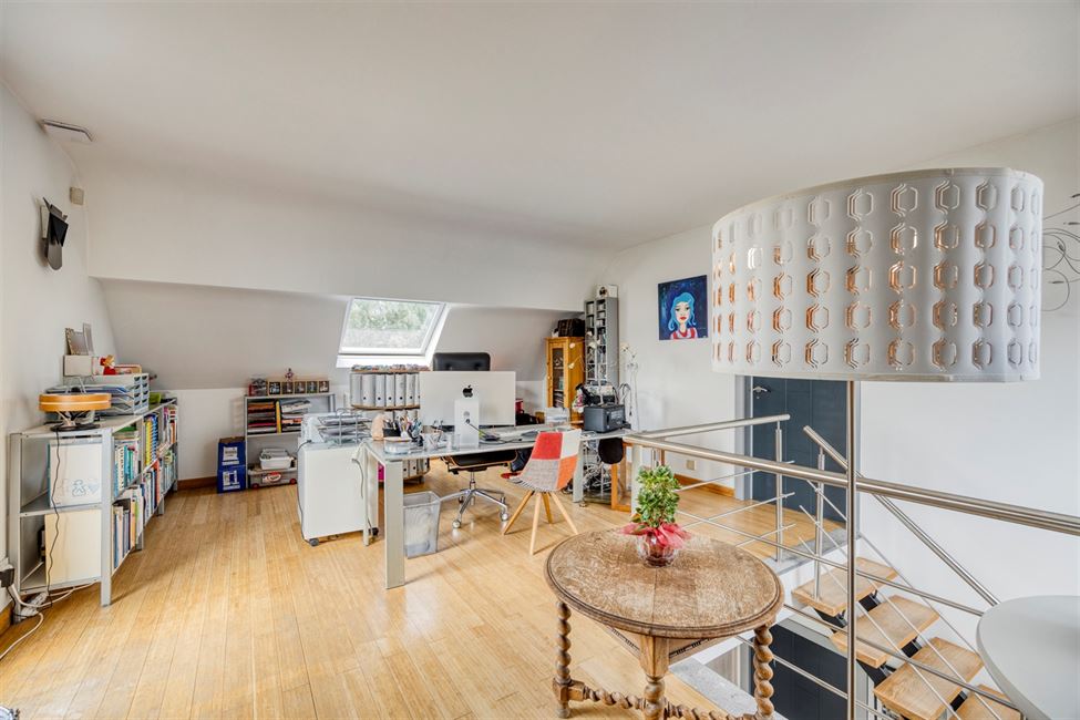 Exceptionnelle propriété, 2 logements, 7 chambres ! 