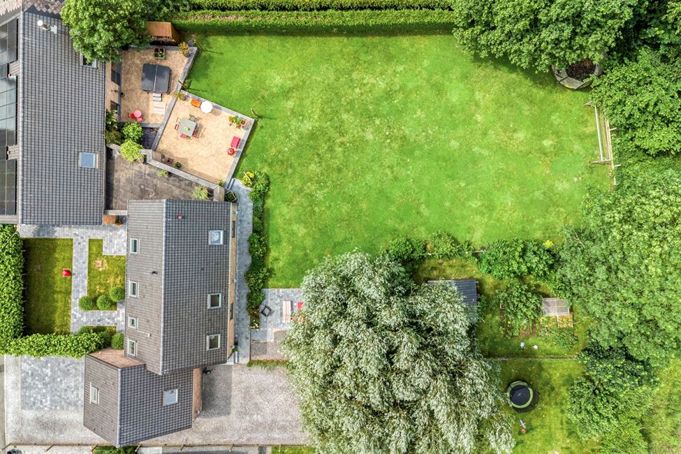 Exceptionnelle propriété, 2 logements, 7 chambres ! 