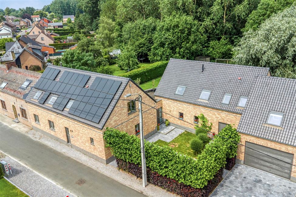 Exceptionnelle propriété, 2 logements, 7 chambres ! 