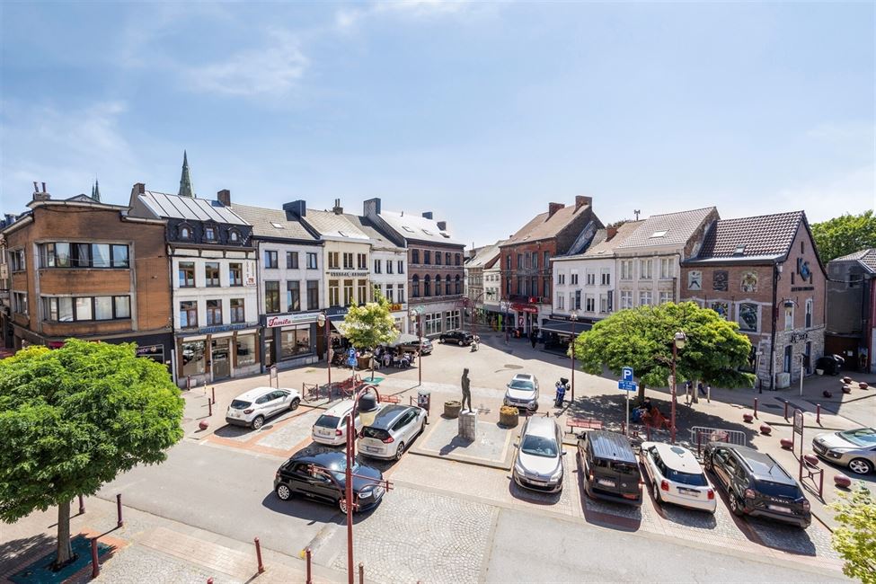 Immeuble entièrement remis à neuf, 2 entités !