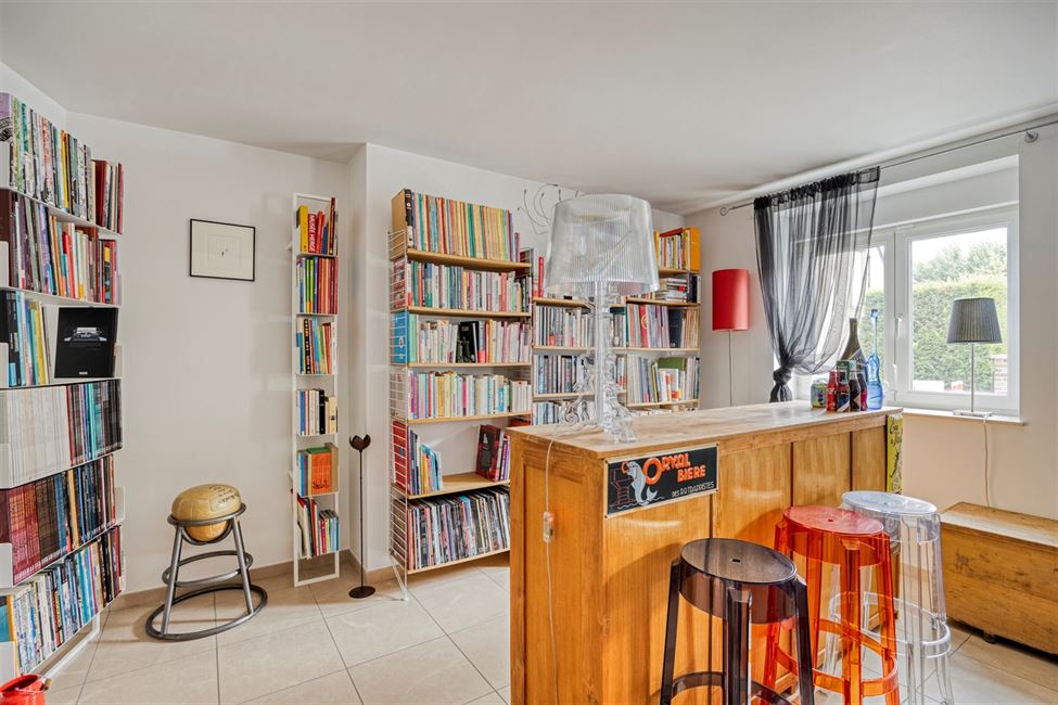 Exceptionnelle propriété, 2 logements, 7 chambres ! 
