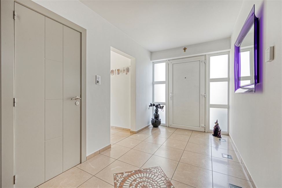 Exceptionnelle propriété, 2 logements, 7 chambres ! 